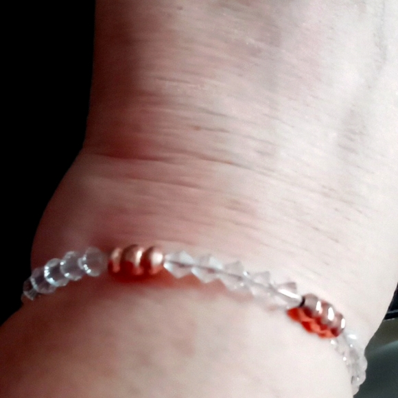 ALEX AND ANI CLEAR SWAROVSKI CRYSTAL AND ROSE GOLD TONED WIRE AND BEADS - Picture 5 of 5